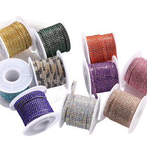 Le strisce d'acqua a doppia fila più vendute di Yunrs possono essere staccate e incollate insieme per accessori per capelli fai-da-te all'ingrosso. - Product Image 2