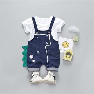 Vêtements à l'ancienne pour enfants Salopette pour garçon et t-shirt blanc uni à col rond Ensemble de costumes de Taïwan Achats en ligne - Product Image 3