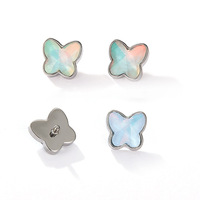 Piercing en titane F136, papillon irisé en verre avec finition brillante, clous de labret à dos plat, boucles d'oreilles hypoallergéniques, accessoires