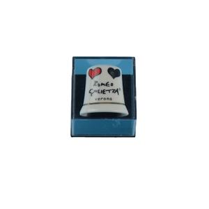 Hotsale etiqueta recuerdo regalo anillo <span class=keywords><strong>de</strong></span> <span class=keywords><strong>oro</strong></span> porcelana dedales en caja <span class=keywords><strong>de</strong></span> acrílico - Product Image 1