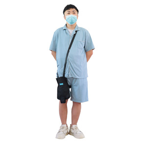 Sac à urine pour personnes âgées, drainage dissimulé, sac médical portable à bandoulière, protection des mollets, matériau en nylon - Product Image 1