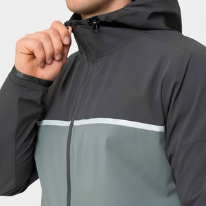 Conjunto Cortavientos de Dos Piezas Personalizado, Chaqueta con Cremallera y Pantalones Cortos de Nailon, 100% Poliéster, Ropa Deportiva Urbana para Hombre - Product Image 1