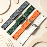 Bracelet de montre en caoutchouc fluoré souple réglable de luxe, imperméable et respirant, 20 mm, extrémités courbées, avec fermoir pliant de plongée