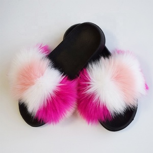 Sandales à la mode en gros, nouvelles arrivées, tongs colorées en fausse fourrure, tongs pour femmes 2023, pantoufles personnalisées pour femmes - Product Image 5