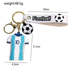 Vente en gros 3D Cartoon <span class=keywords><strong>Mini</strong></span> Football Player Figure Jersey Porte-clés Caoutchouc Football Porte-clés - Product Image 5