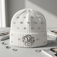 Gorro de Punto Cálido y Suave, Tejido de Moda, Venta Directa de Fábrica, con Diseño de Logotipo Personalizado, Elegante para Hombres y Mujeres