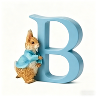 Figurine en résine Peter Rabbit lettre P, décor alphabet peint à la main pour chambre d'enfant et cadeaux personnalisés