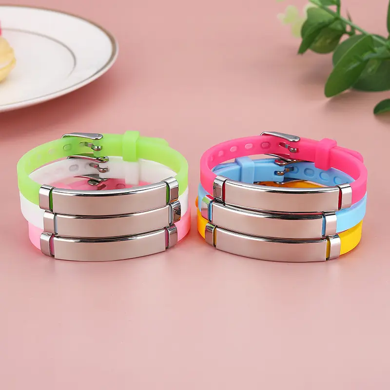 Beimai OEM bracciale personalizzato in acciaio inox fai da te semplice silicone luminoso bracciale regolabile multicolore