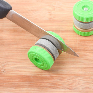 Afilador de cuchillos de cocina redondo de doble cara con múltiples grados de grano, herramienta manual para afilar cuchillos de cocina y tijeras - Product Image 2