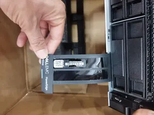 Serveur en rack 2U PowerEdge R750XS personnalisé pour entreprise, processeur Xeon 6338, garantie de 3 ans, en stock - Product Image 3