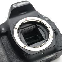 Appareil photo reflex numérique APS-C d'occasion 32,5 MP 90D avec objectif zoom 18-135 mm pour la photographie vidéo professionnelle 4K (vente en gros)