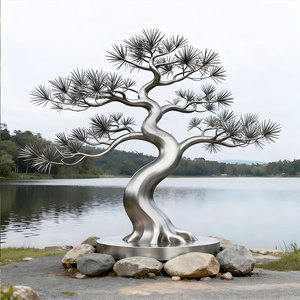 Escultura Grande de Pino de Acero Inoxidable, Personalizable para Decoración de Jardín Exterior - Product Image 1