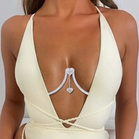 Chaîne de corps fleur en cristal plaqué or 18 carats pour femmes bijoux de culotte bikini sexy avec bijou de poitrine pour les cadeaux de fête et de fiançailles