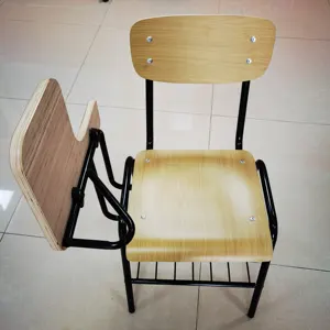Moderno Customizável Sturdy Confortável madeira Classroom Set empilhamento Médio Crianças Mesa E Cadeira Mobiliário Escolar Fornecedor
