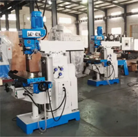 Machine de fraisage verticale CNC de haute précision et robuste pour la découpe de métaux, le perçage, le traitement des moules et l'atelier industriel