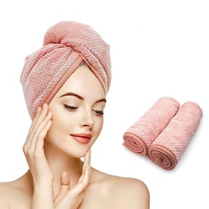Serviette turban pour <span class=keywords><strong>cheveux</strong></span> à séchage rapide Superdry Serviette pour <span class=keywords><strong>cheveux</strong></span> en <span class=keywords><strong>microfibre</strong></span> brodée Serviette pratique pour le séchage des <span class=keywords><strong>cheveux</strong></span> - Product Image 1