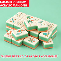 Ensemble de Mahjong Américain de Luxe Menthe Teal, Tuiles aux Couleurs Précises (95%+ de conformité Pantone), Acrylique Pastel, Style Mid-Century, Thème Vacances, Fabrication Mahjong