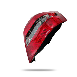 Luz Trasera Izquierda/Derecha para Mercedes-Benz Clase GLK W204, Repuesto de Luz de Freno ABS, Nueva Pieza 2048201364 - Product Image 1