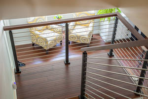 Rampe en acier inoxydable haute performance à traversée continue pour balcon de bâtiment de grande hauteur, conception résistante à la <span class=keywords><strong>pression</strong></span> du vent - Product Image 6