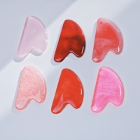 Le tableau de massage facial Gua Sha en forme de coeur en résine durable pour le massage du visage et du cou favorise la circulation sanguine soins de la peau muscles