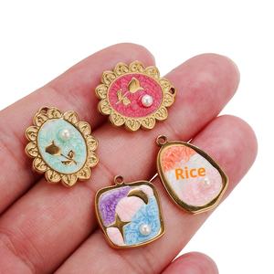 Liontin perhiasan halus baja tahan karat warna-warni jimat ukiran antik capung bunga buatan tangan DIY jimat kalung - Product Image 4