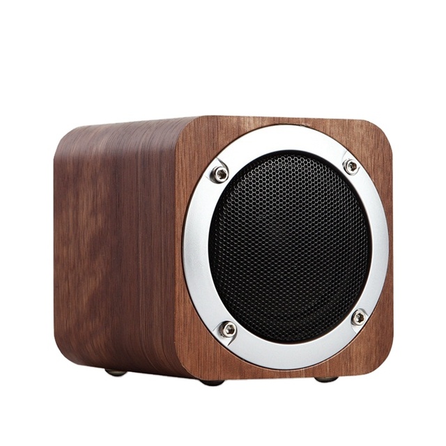 Manufacturer Wholesale HIFI Active Wooden Speakers Outdoor Wireless Speaker