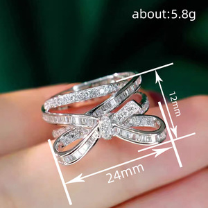 Anello a Fiocco per Donne, Design Semplice per Uso Quotidiano - Product Image 4