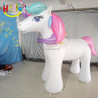 Licorne gonflable durable de dessin animé de cheval gonflable pour la décoration