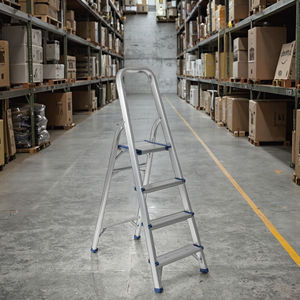 Escada Dobrável de Alumínio com 4 Degraus Certificada EN131 Leve Doméstica com Degraus Largos Antiderrapantes Capacidade de Carga 150kg - Product Image 6