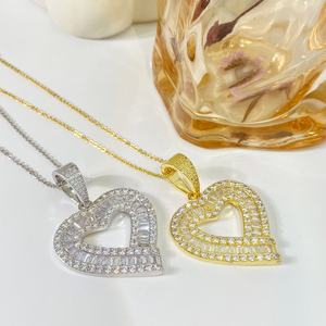 Collar con Colgante de Corazón Moderno, Chapado en Oro de 18K, con Circonitas Cúbicas Baguette, para Chicas y Mujeres - Product Image 3