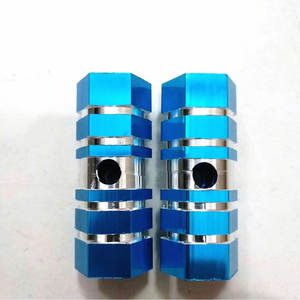 Pieds de pédale arrière de vélo en alliage d'aluminium, pieds creux rouges pour accessoire de vélo de montagne - Product Image 2