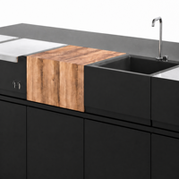 Îlot de cuisine extérieur modulaire en acier inoxydable avec barbecue à gaz intégré, plancha, évier, plan de travail en bois massif et station de cuisson pour patio et jardin