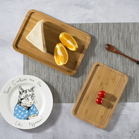 Plateau de service rectangulaire moderne en bambou écologique et durable pour aliments, collations, desserts, plateau à thé, plateau de service naturel pour tasses à thé