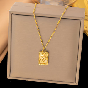 Collier pendentif fleur de tulipe en acier inoxydable plaqué or 18K PVD |   Chaîne à maillons unisexe, bijoux en gros - Product Image 2