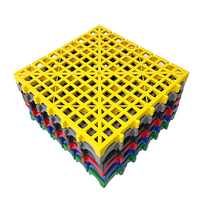Dalles de sol en plastique emboîtables, rigides, modulaires, colorées, pratiques pour atelier, garage, et atelier de detailing automobile