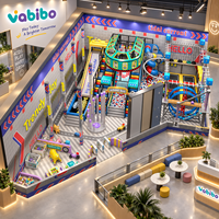 Aire de jeux intérieure commerciale sur le thème du transport personnalisée avec piscine à balles, grand toboggan, parcours de cordes, mur d'escalade, trampoline Vabibo