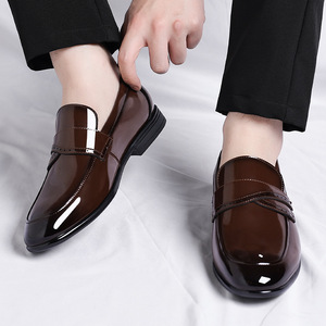 Mocasines de Vestir para Hombre, Parte Superior de PU Transpirable, Cerrados, Antideslizantes, Resistentes, Cómodos, para Oficina, de Goma, para Todas las Temporadas - Product Image 3