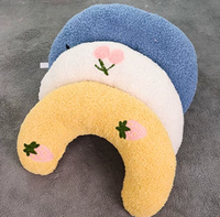Nouveau jouet en forme d'oreiller pour animaux de compagnie, doux, accessoire de sommeil estival, jouet durable pour mâcher et divertir, adapté aux chats et aux chiens