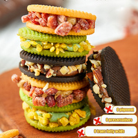 Biscuits sandwich au nougat artisanal avec morceaux de fruits et d'amandes, formule premium à la crème anhydre