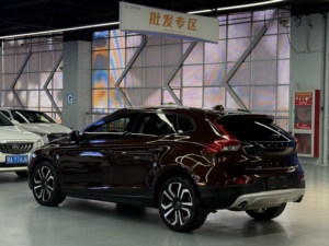 Per <span class=keywords><strong>Volvo</strong></span> V40 <span class=keywords><strong>Cross</strong></span> <span class=keywords><strong>Country</strong></span> 2017 T3 Automatico Benzina Guida a Sinistra 5 Posti Auto Usata Sedili Scuri - Product Image 4