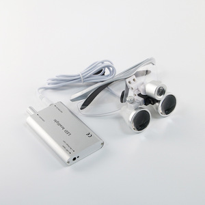 Lámpara LED Dental con Lentes de Aumento 2.5X 3.5X con Certificación CE para Uso Oral, Oído, Nariz y Garganta - Product Image 1