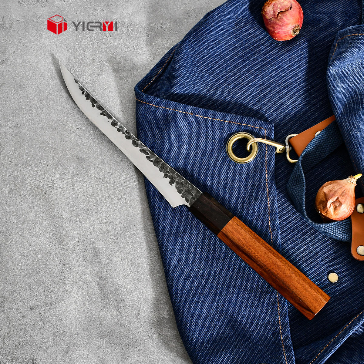 Couteau à désosser 6"