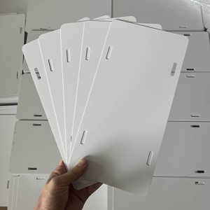 Placas de Matrícula Personalizadas para la Parte Delantera del Automóvil, 12''X 6''X 0.025'', Aluminio para Sublimación, Impresión en Blanco, Placas de Matrícula Personalizadas - Product Image 3