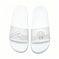 Sandales plates décontractées blanches personnalisées pour femmes, chaussures de plage antidérapantes et souples pour l'automne, idéales pour l'extérieur et la mode.