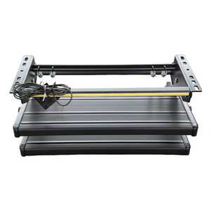 Marches de camping-car pliables manuelles noires ou argentées personnalisables avec bande lumineuse LED 12V Marches rétractables en alliage d'aluminium 1 étape - Product Image 6