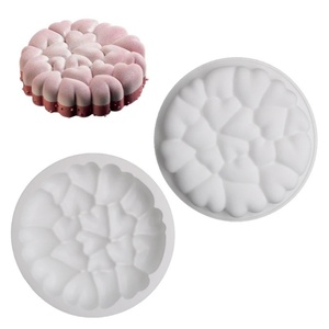 Molde de Silicona para Pastel de Mousse con Forma de Corazón Apilado, Utensilios para Hornear en Forma de Corazón para el Día de San Valentín, Molde para Chocolate Apto para Horno - Product Image 1
