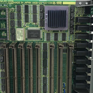 คอนโทรลเลอร์เมนบอร์ดไดร์เวอร์วงจรใหม่ A16B-2200-0900 ฟานุคสำหรับเครื่องมือกลอุตสาหกรรมระบบควบคุมอัตโนมัติแบบตั้งโปรแกรมได้ - Product Image 5