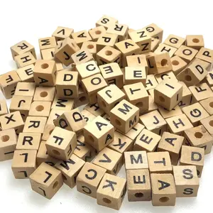 Perline per Dentizione a <span class=keywords><strong>Forma</strong></span> di <span class=keywords><strong>Cubo</strong></span> in Legno di Loto 8mm Personalizzate Perline Alfabeto in Legno Fatte a Mano - Product Image 1
