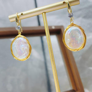 B4817 vintage perle <span class=keywords><strong>d</strong></span>'eau douce <span class=keywords><strong>boucles</strong></span> <span class=keywords><strong>d</strong></span>'<span class=keywords><strong>oreilles</strong></span> goutte charme <span class=keywords><strong>boucles</strong></span> <span class=keywords><strong>d</strong></span>'<span class=keywords><strong>oreilles</strong></span> bijoux en <span class=keywords><strong>or</strong></span> pour femmes fille - Product Image 2