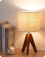 Lampe de table nordique moderne avec base en bois pour salon, chambre à coucher, chevet, lampe de bureau décorative minimaliste
